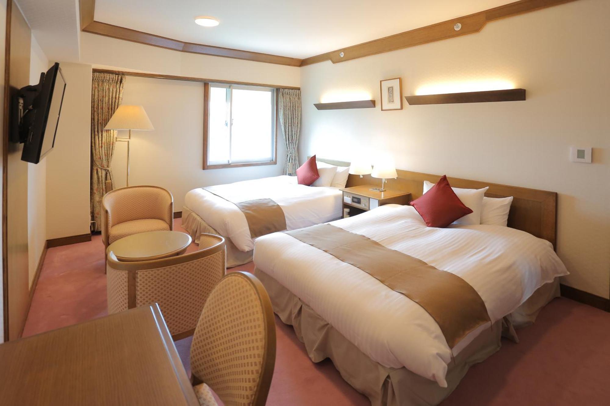 Kurashiki Kokusai Hotel Exterior photo